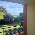 Pieds Dans Eau Appartement Hyères